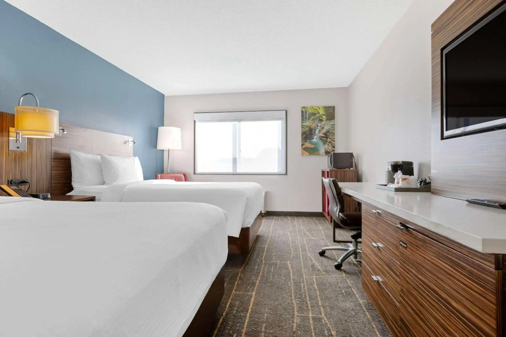The Lux Hotel & Conference Center, an Ascend Collection Hotel