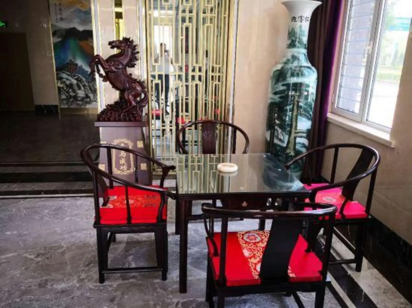 Huang Huagang Cheng Longtai Hotel