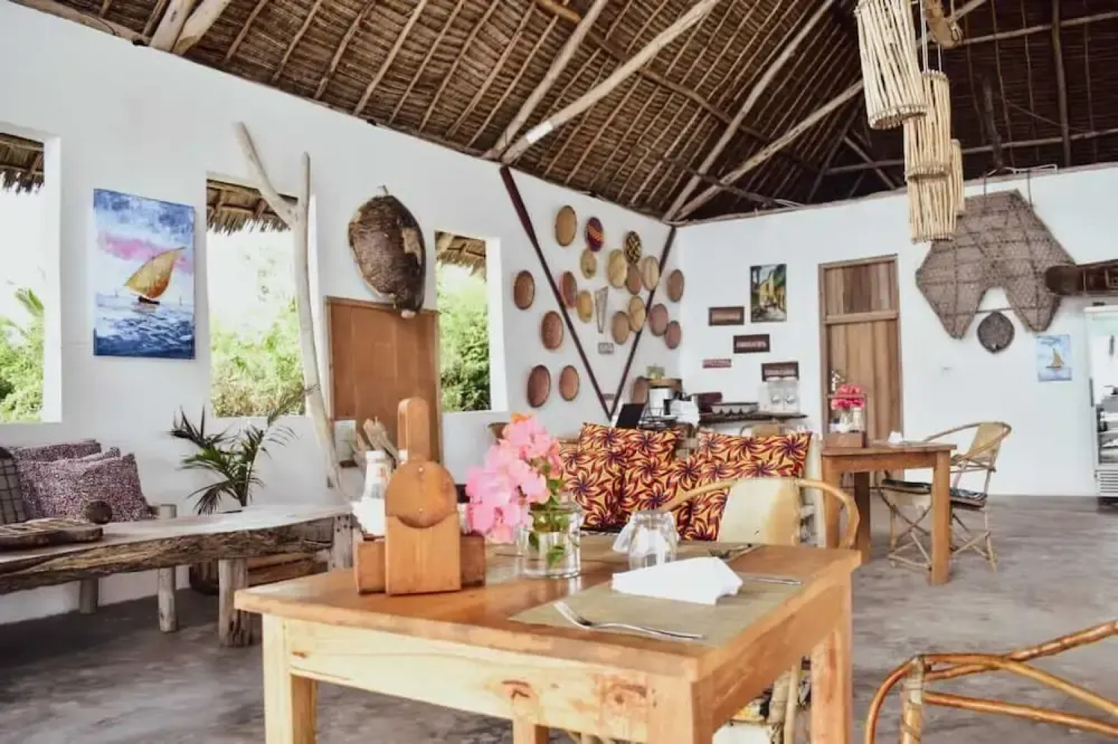 Kusini Beach Bungalows