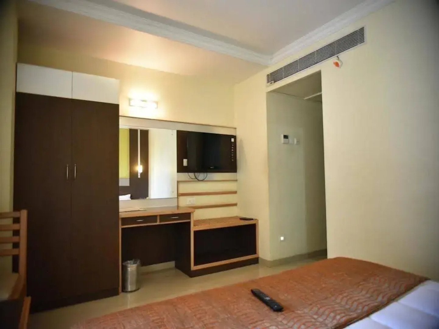 OYO Rooms Junction Road Thanjavur