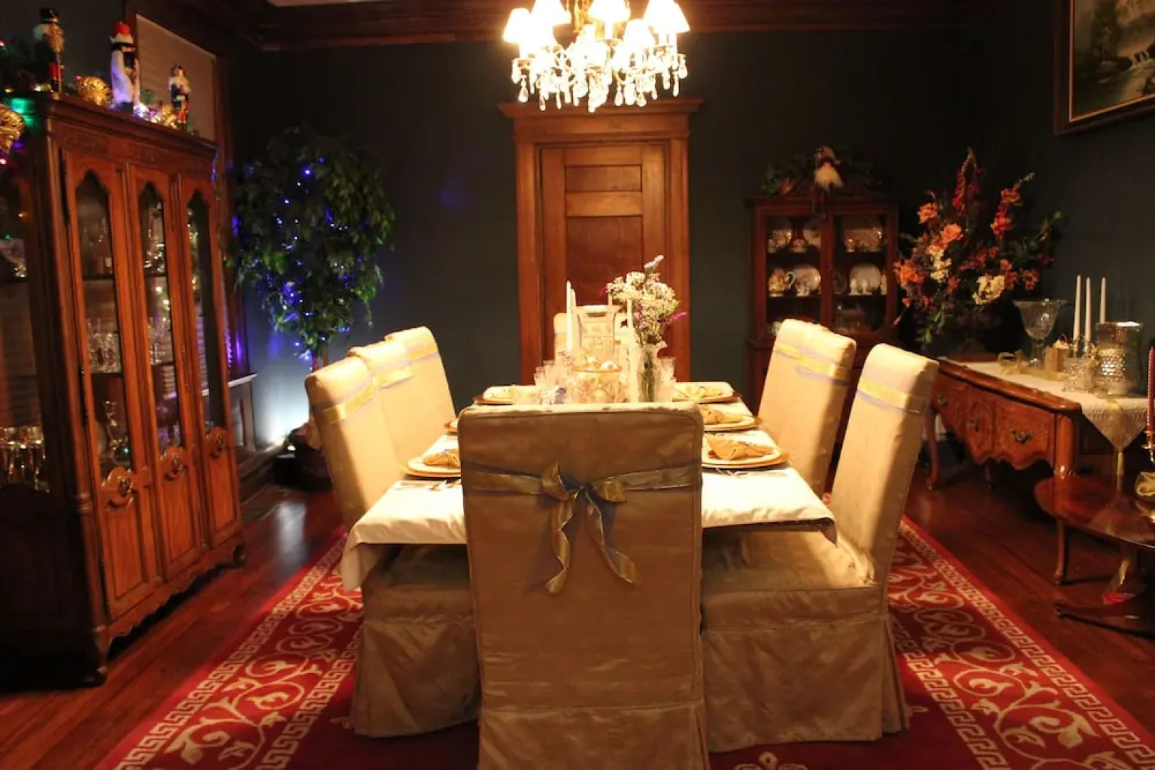 Fleur-de-Lys Mansion