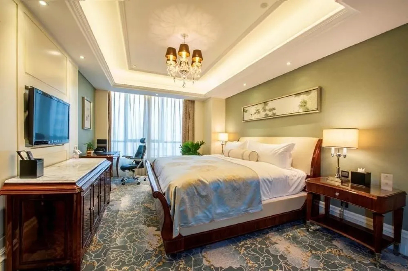 Zhongmao Haiyue Hotel