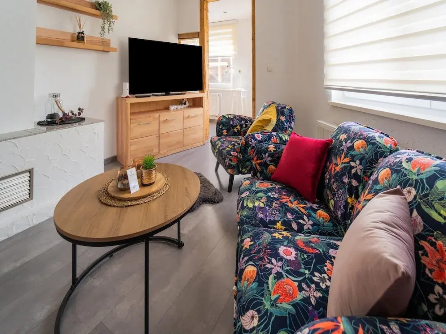 Retreat With Forest Views