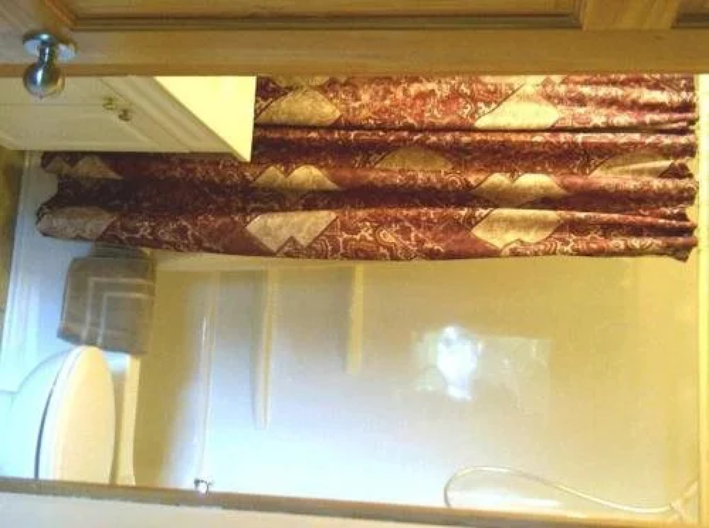 Logging Chain Lodge Cottages