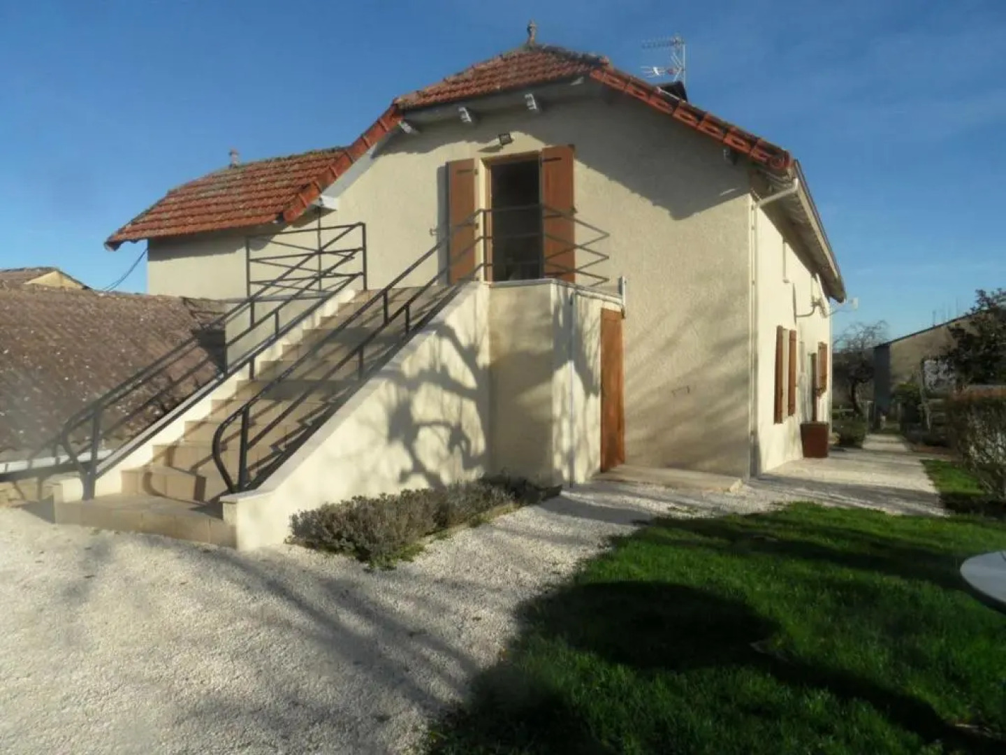 Gite Doissat, 5 pièces, 8 personnes - FR-1-616-22