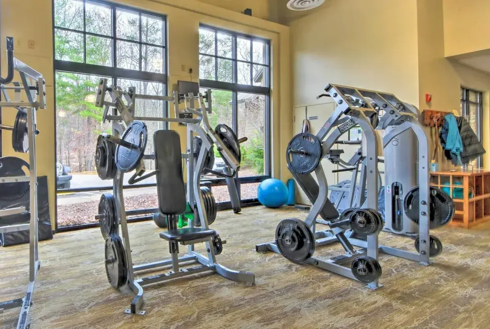 Big Canoe Cabin w/ Mountain View, Hiking & Lake!