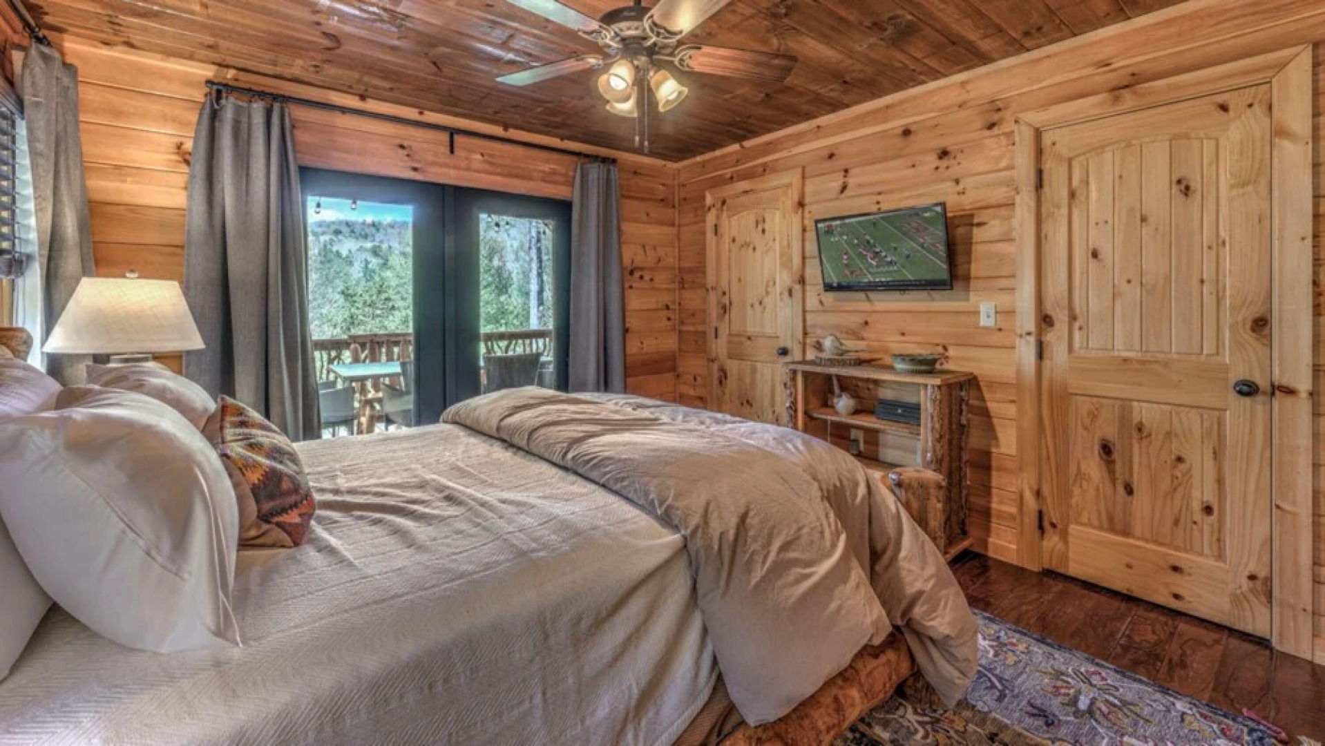 Aska Pines by Escape to Blue Ridge