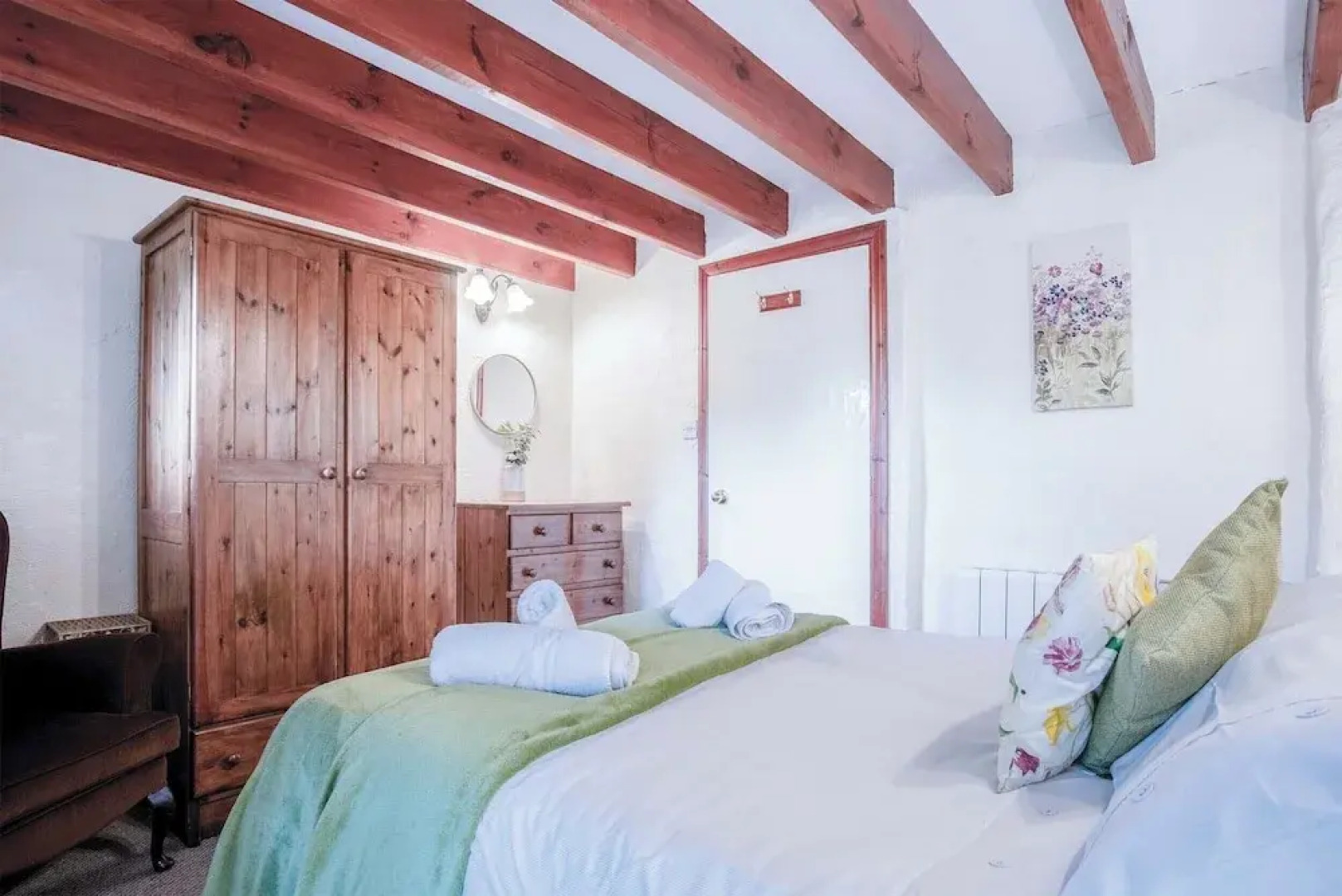 The Stables - 1 Bedroom Apartment