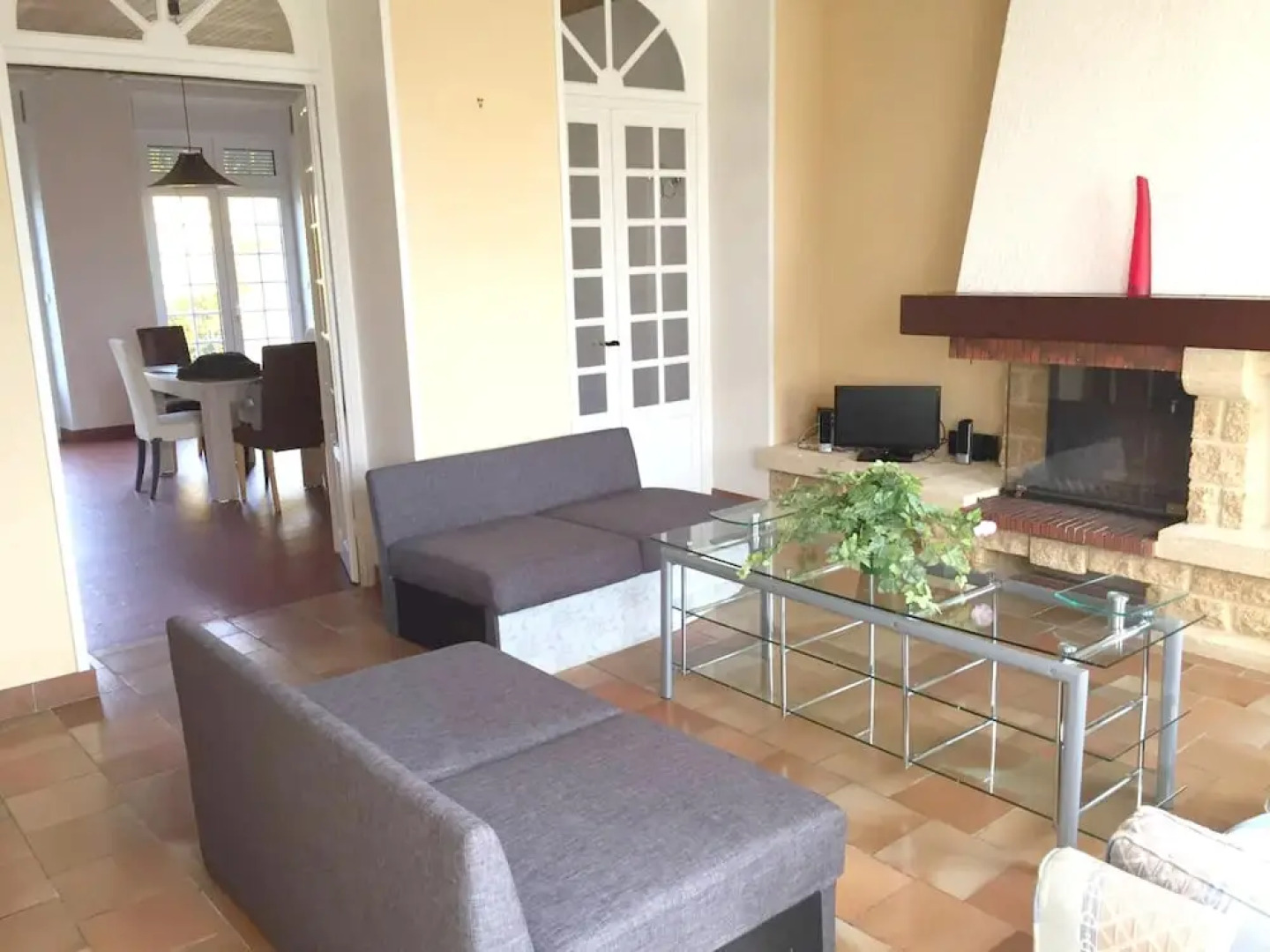 House With 3 Bedrooms in Angerville, With Wonderful City View, Enclose