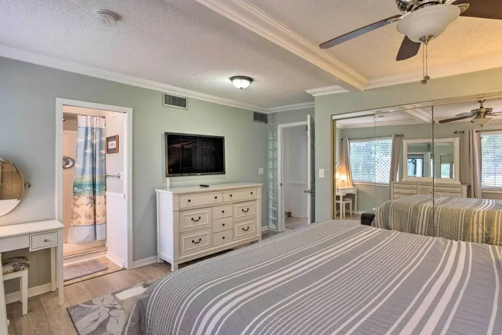 Charming Vacation Home < 3 Mi to Stuart Beach