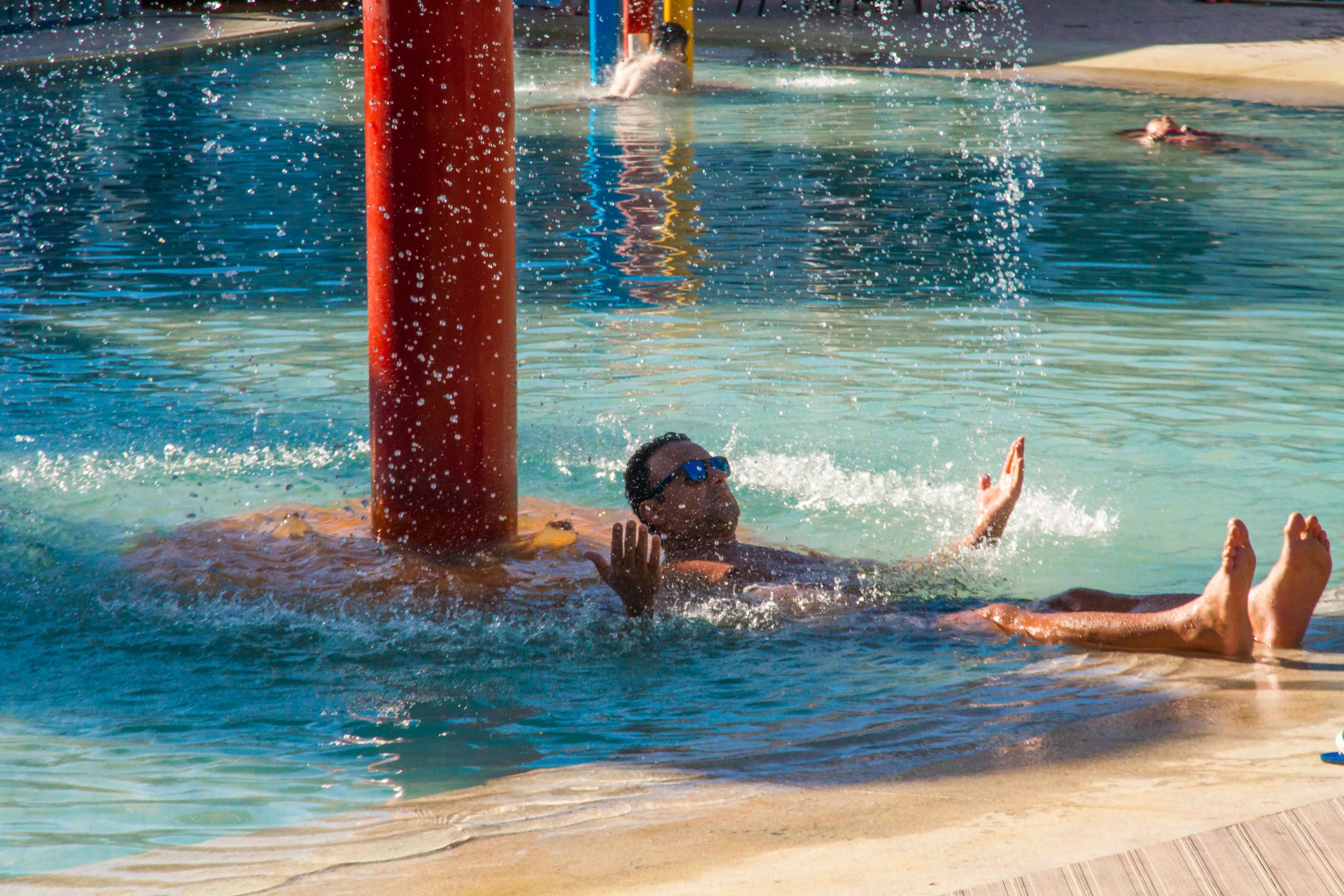 Portal Beach - Rede Soberano