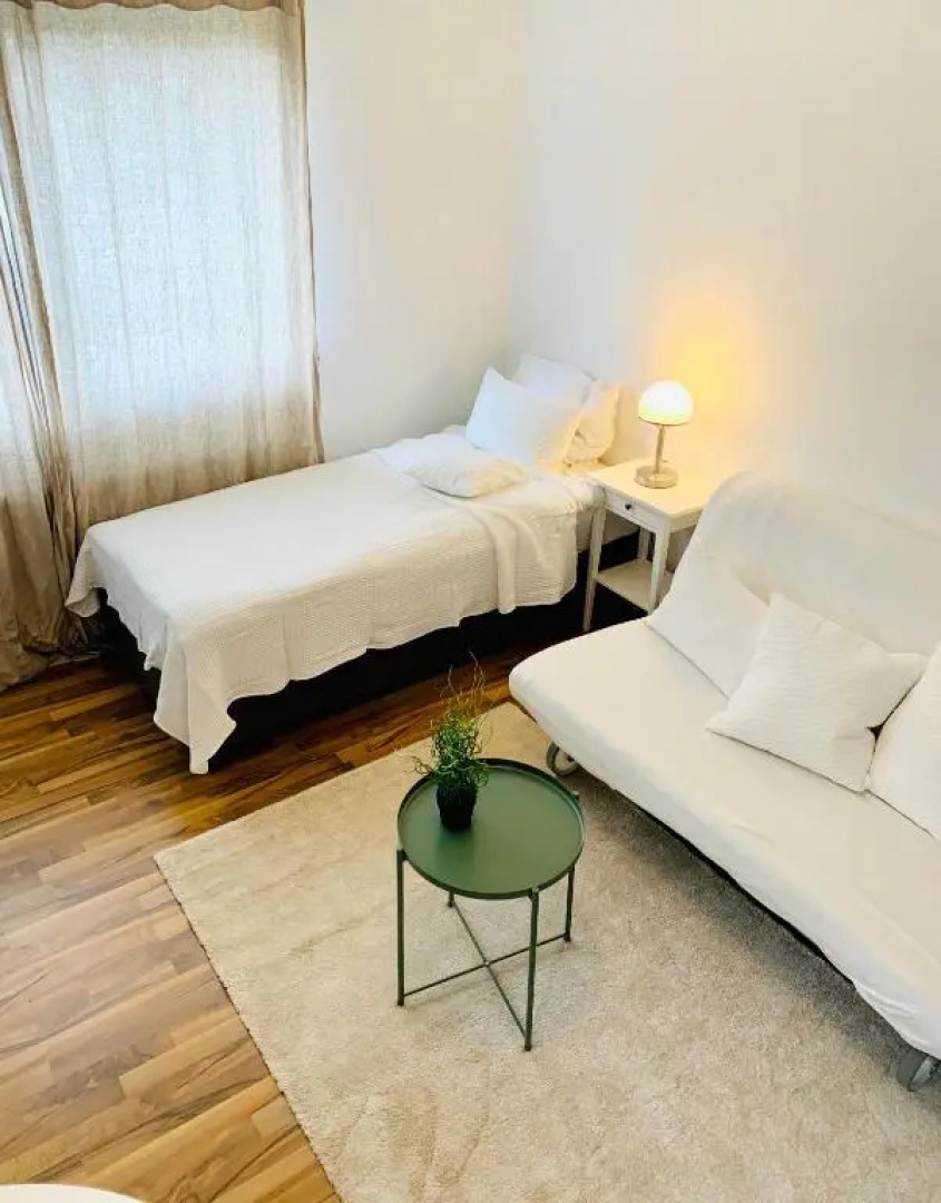 Top renoviertes Apartement in bester Lage von Homburg- 5 Fußminuten zur Uniklinik