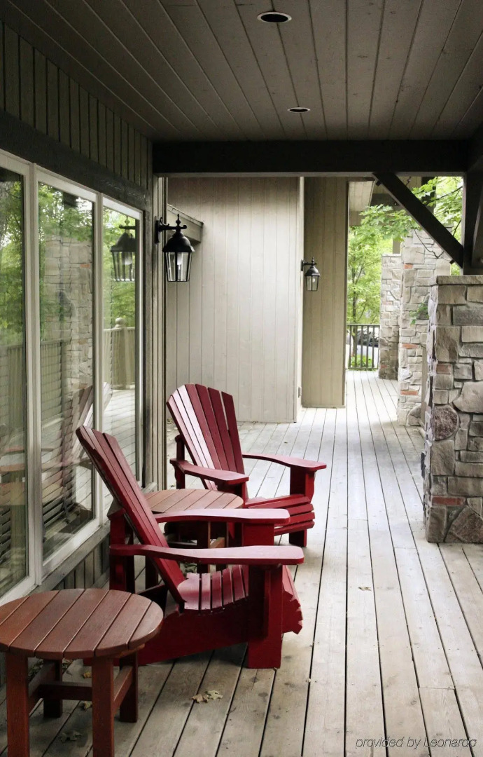 Rocky Crest Golf Resort