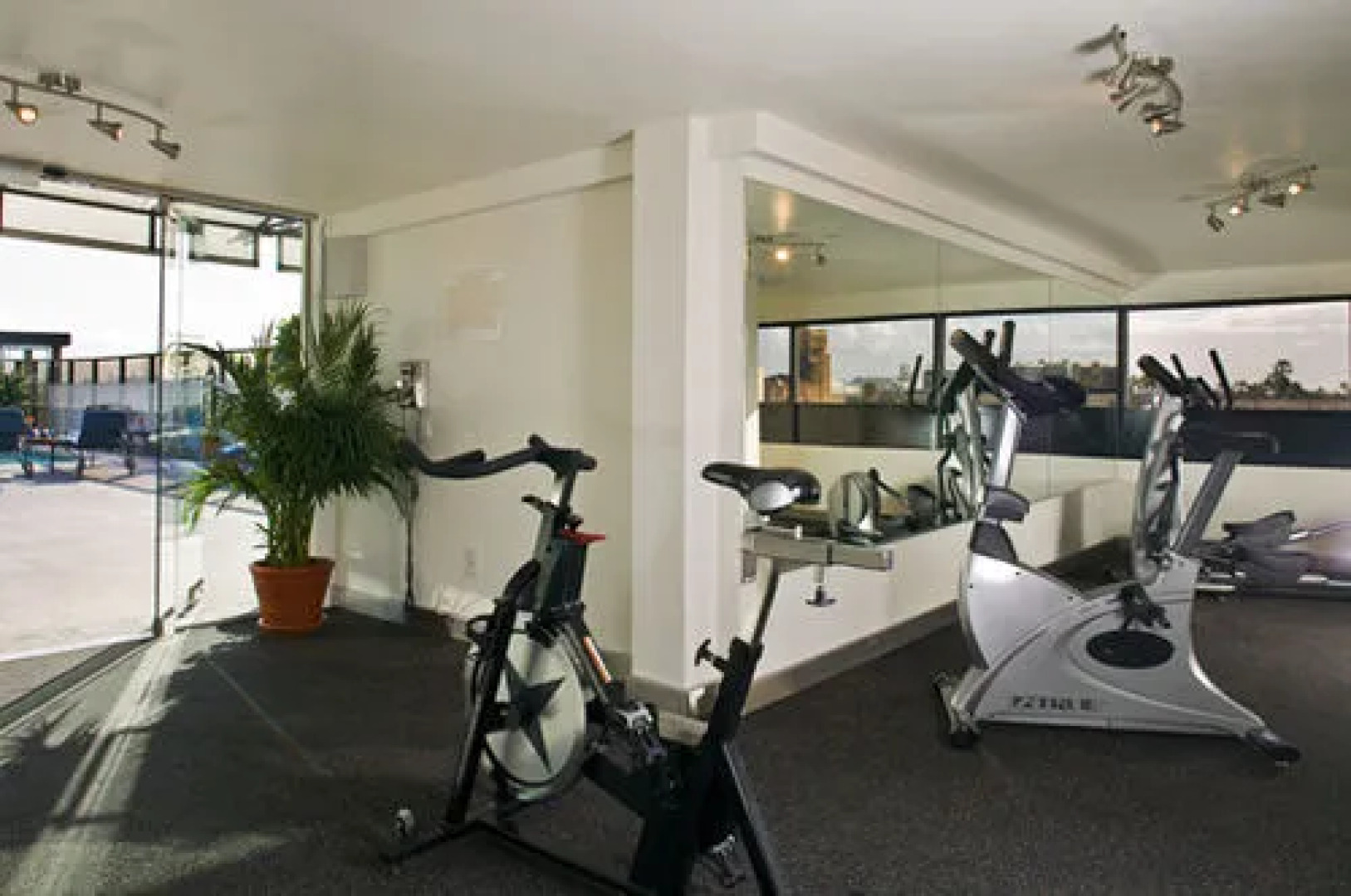 Carousel Inn and Suites