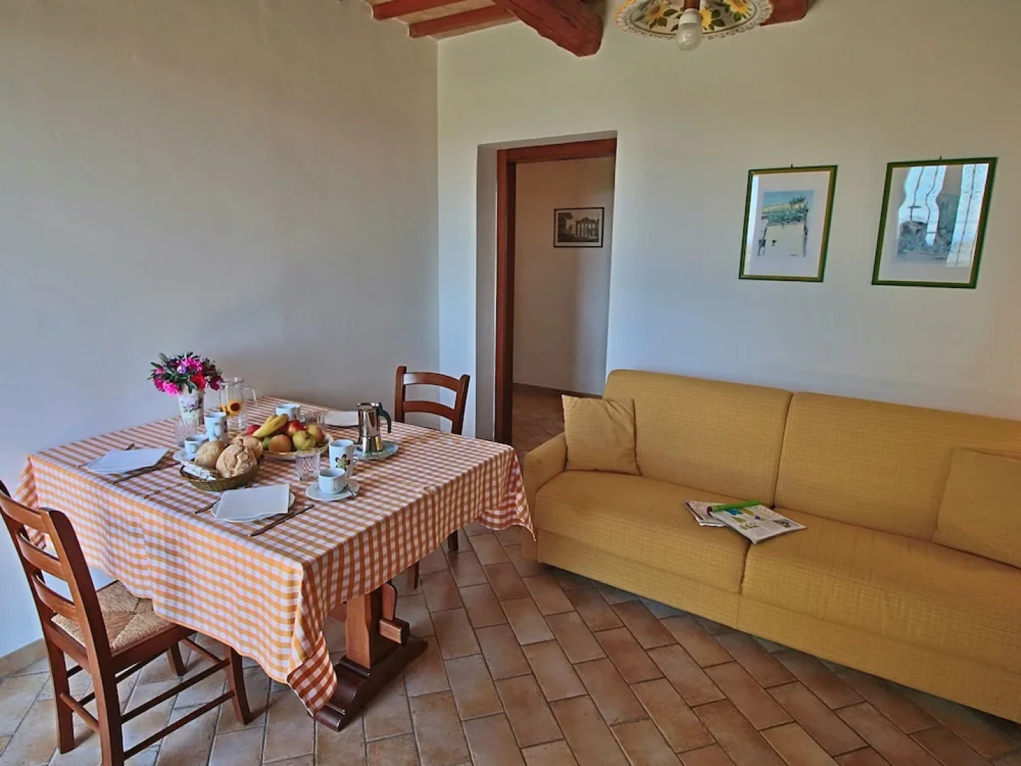 Charming Farmhouse in Trevi With Swimming Pool