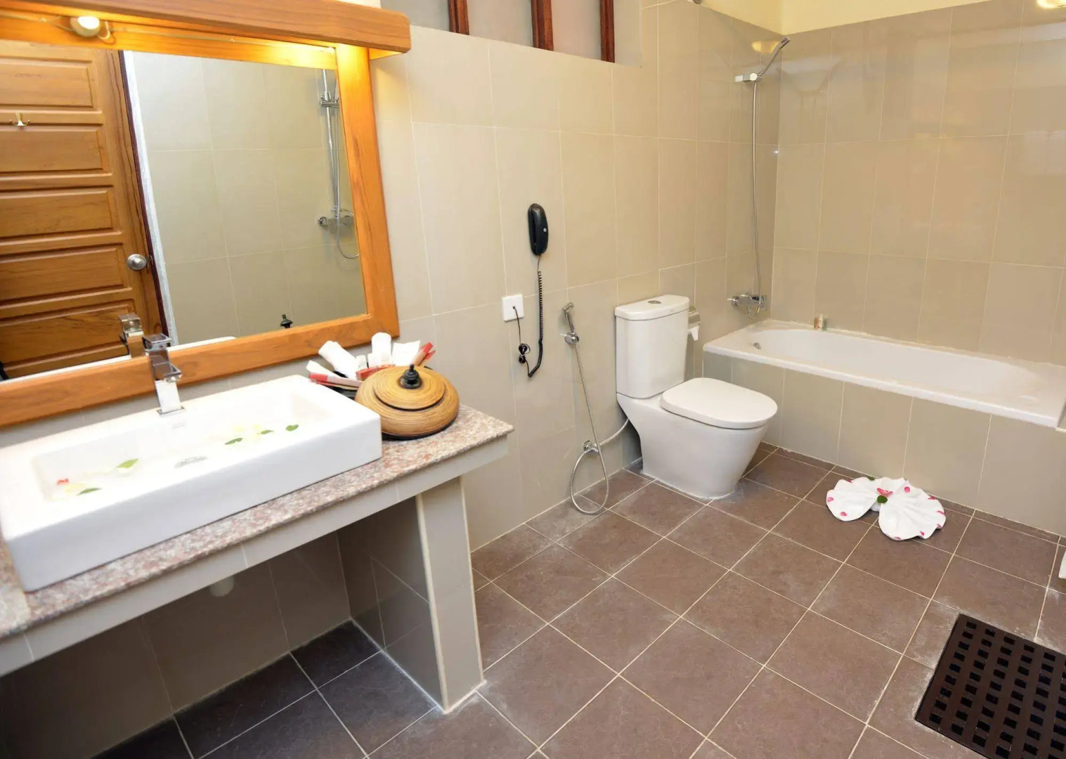 Bagan Thande Hotel (Old Bagan)