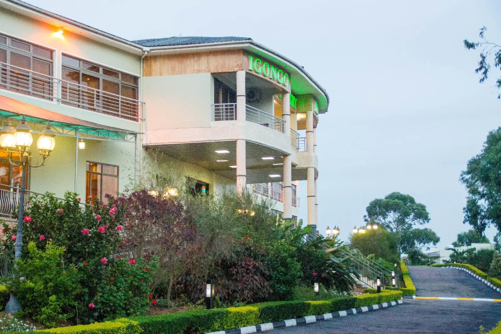 Igongo Country Hotel & Cultural Centre