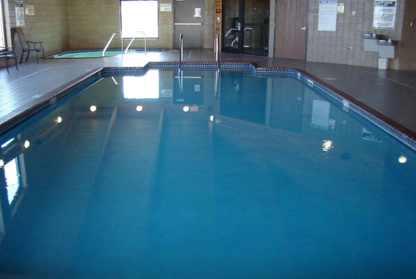 AmericInn by Wyndham Kewanee