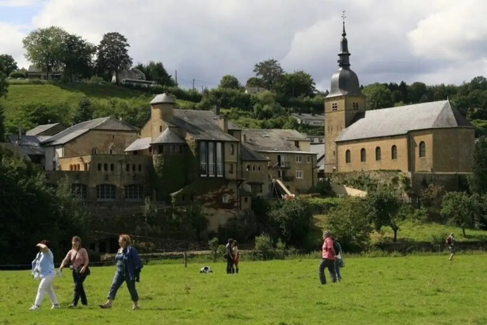 Modern Farmhouse in Chassepierre With Terrace