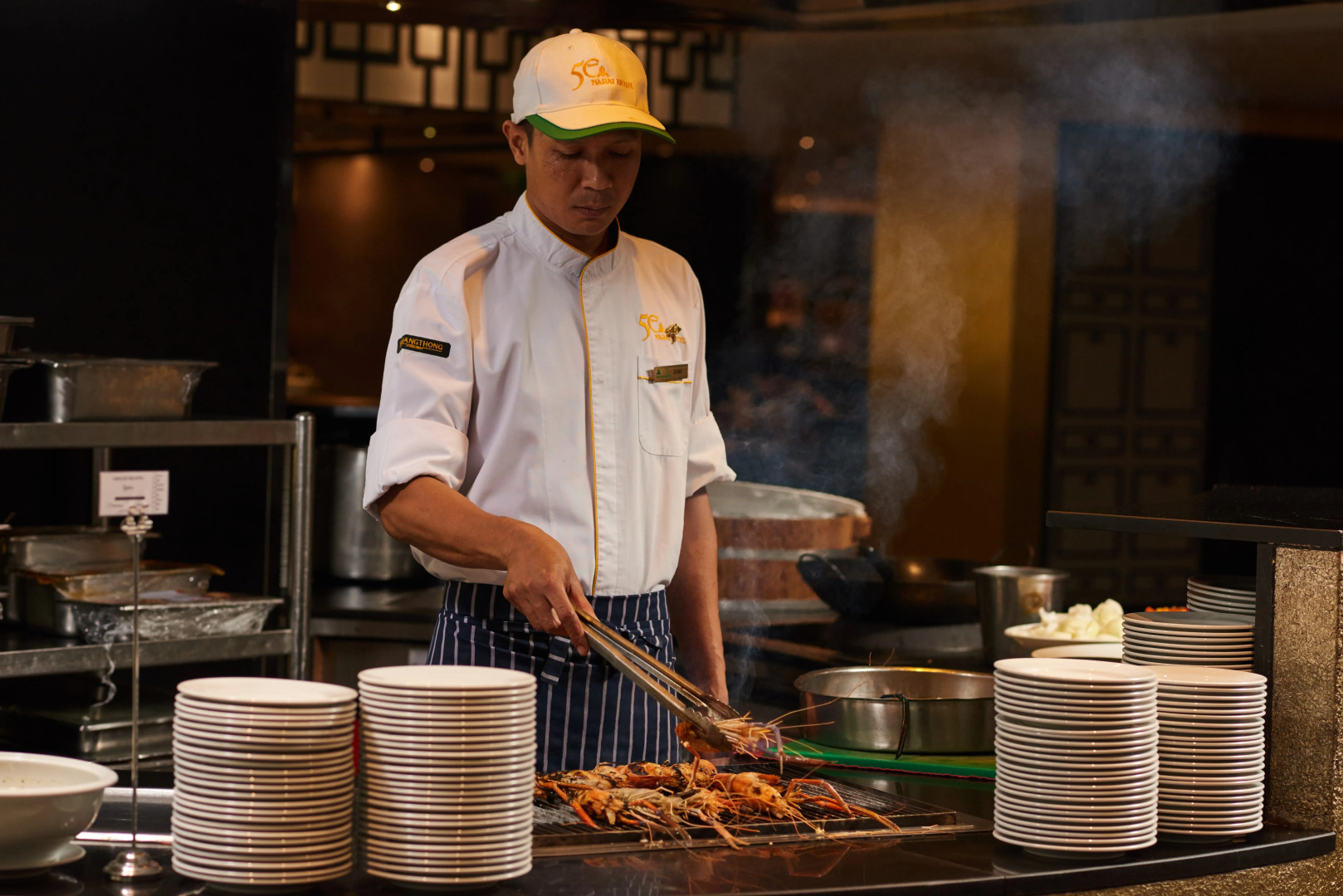 Narai Hotel (SHA Extra Plus)