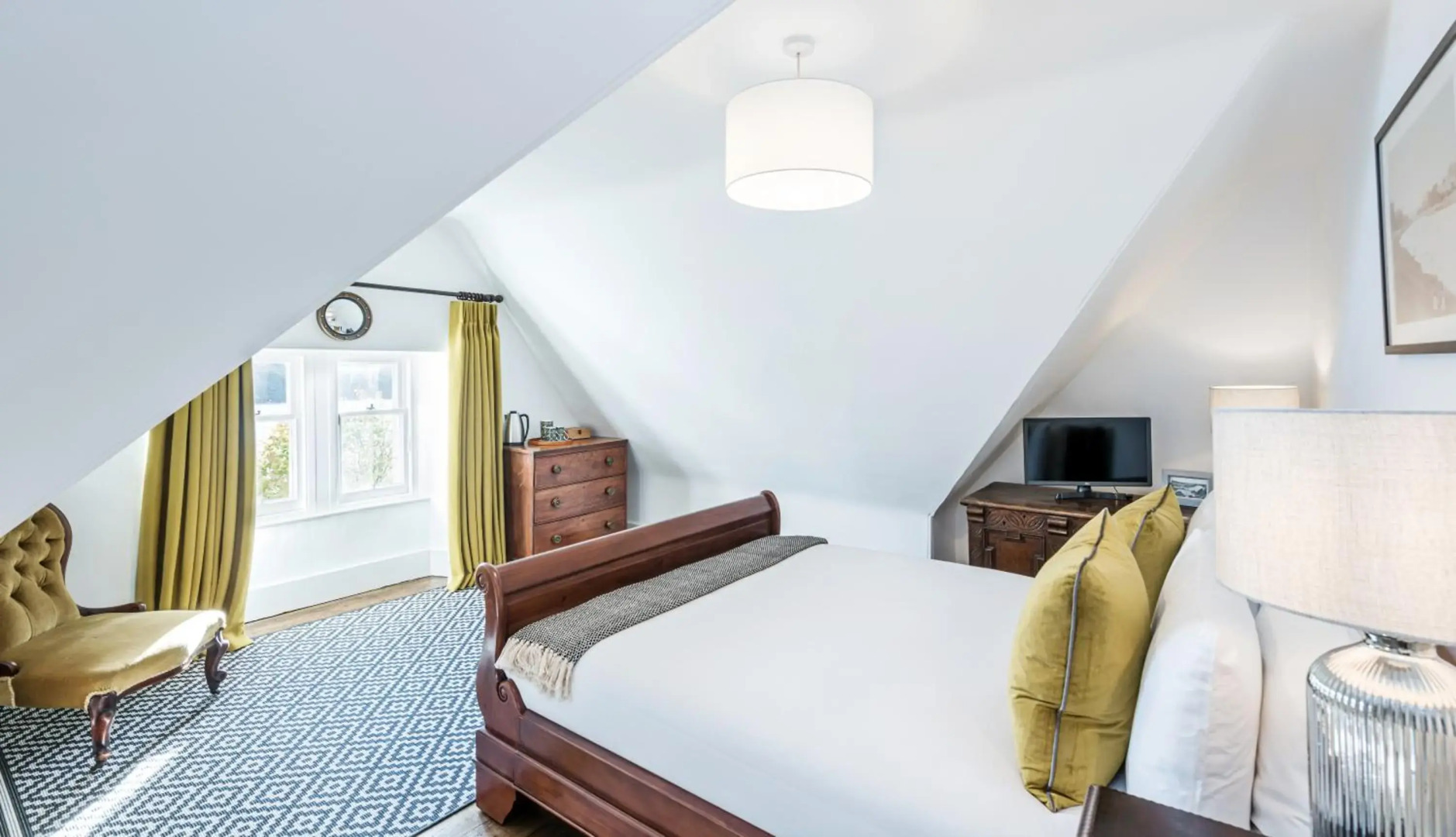 The Old Manse, Loch Ness (highland-escape)