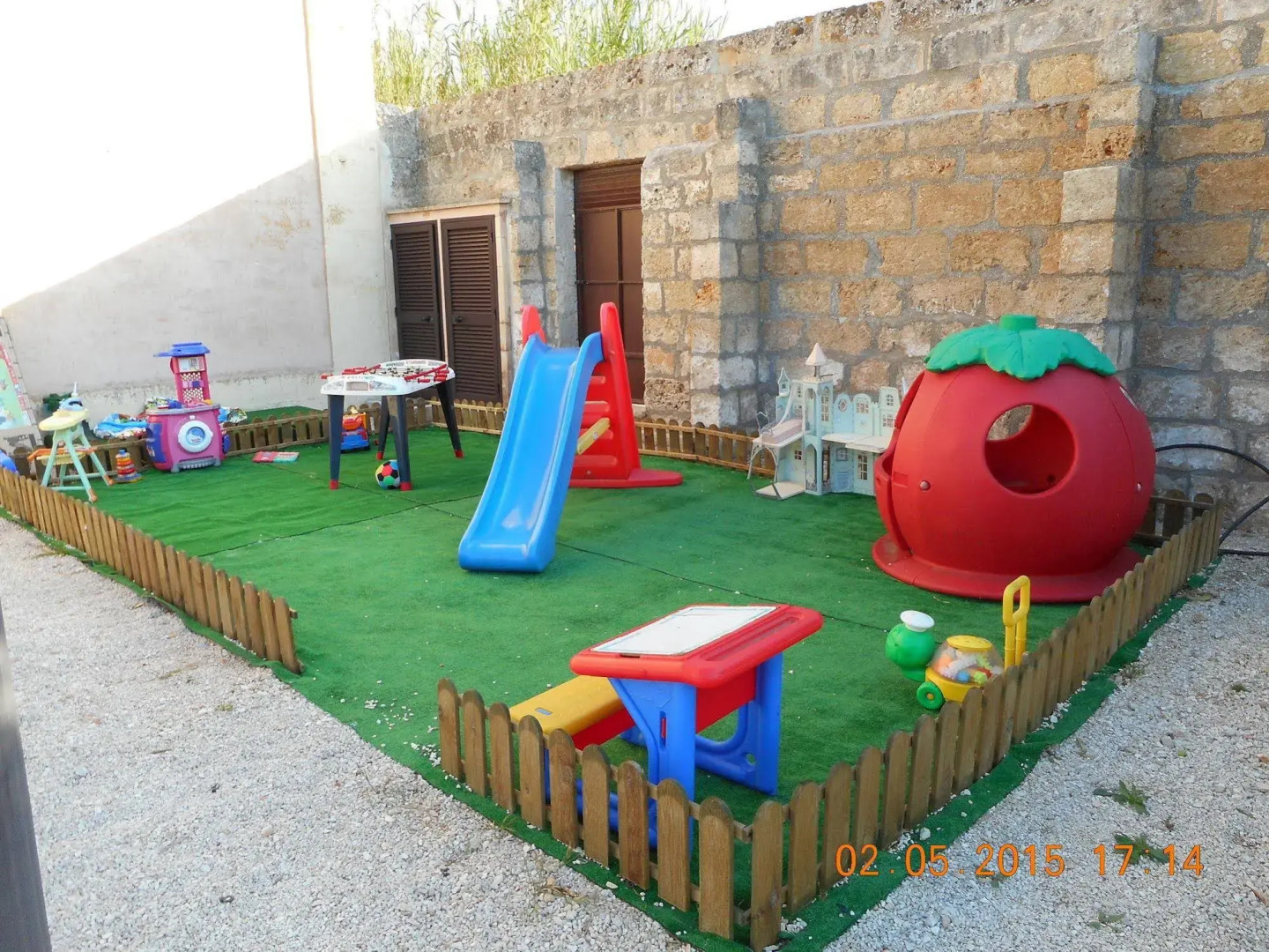 San Velletri Guest House