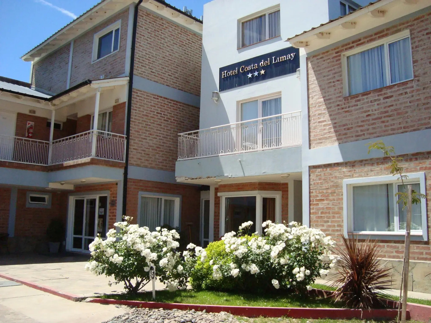 Costa Limay