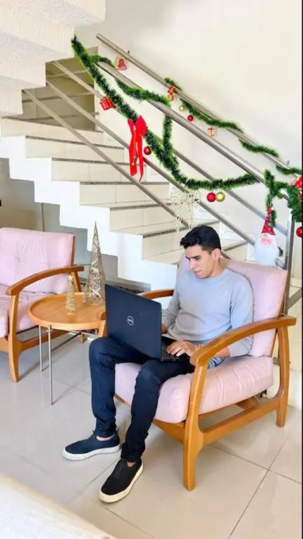 Avelan Plaza Hotel