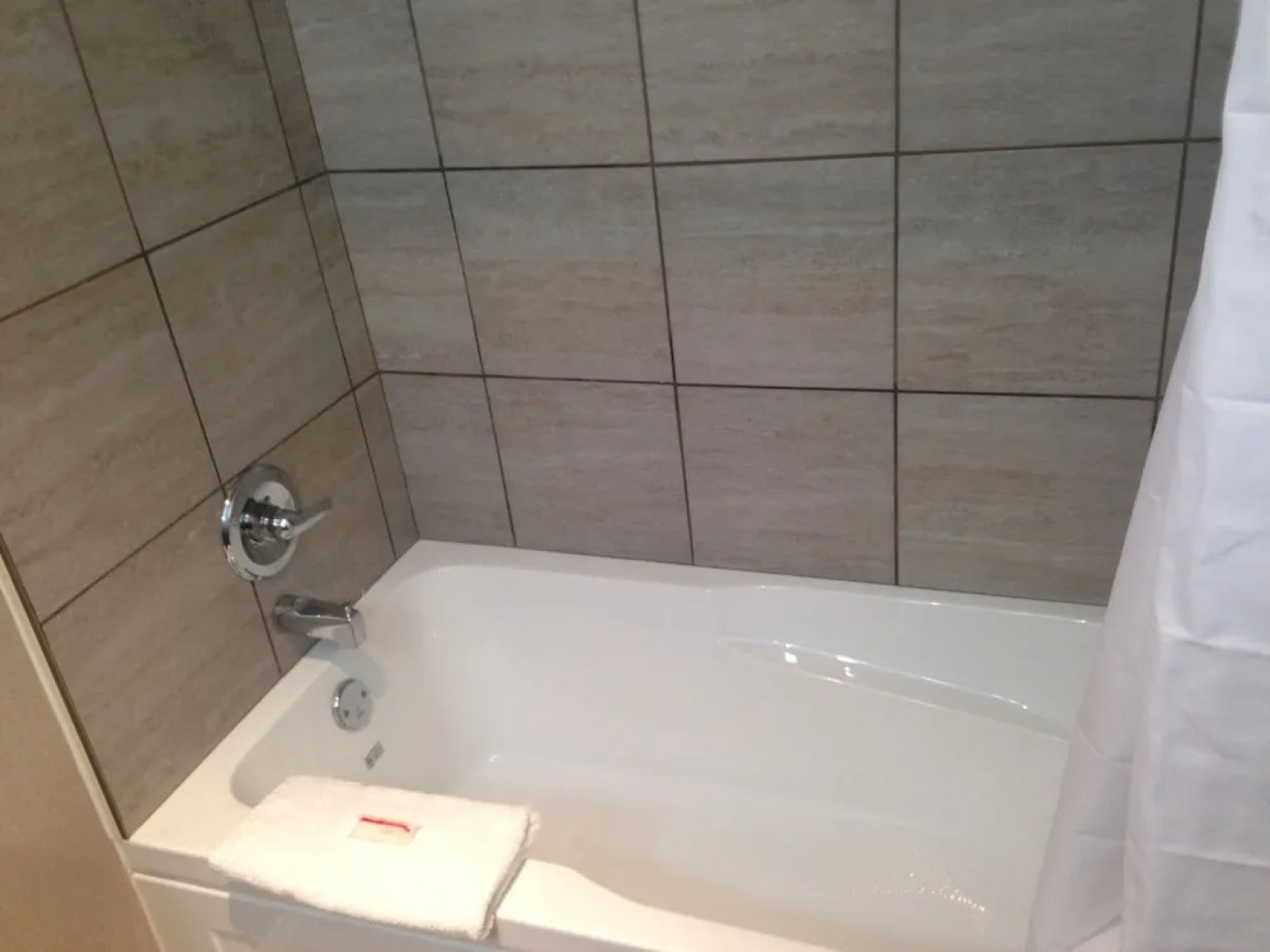 Days Inn By Wyndham Sylvan Lake