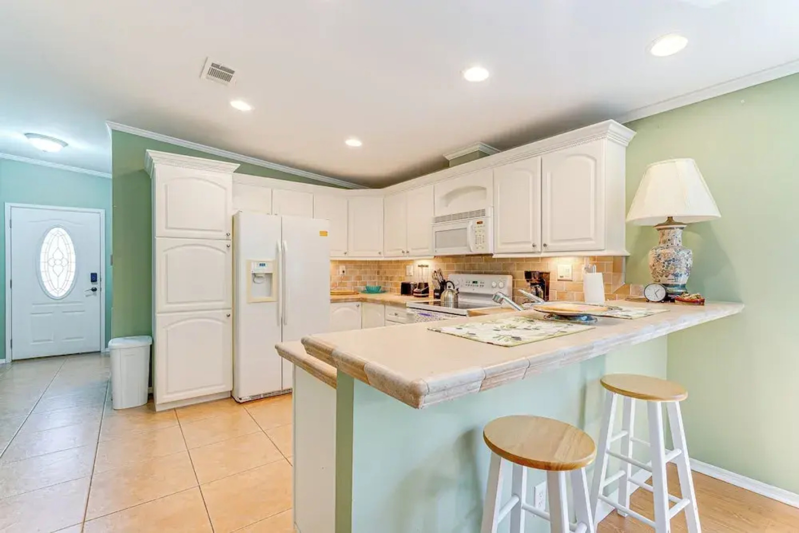 Swim, Golf & Relax: Family Gem in North Fort Myers