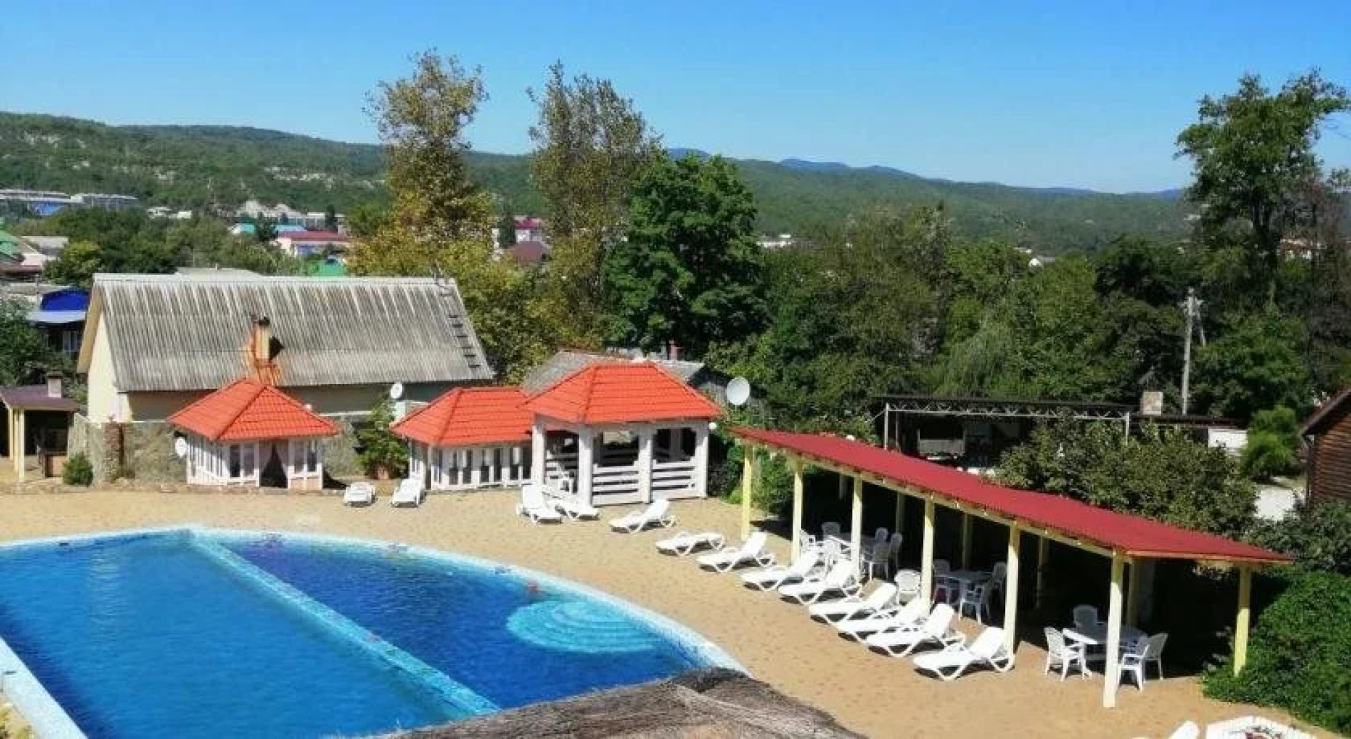 Дом Гостеев