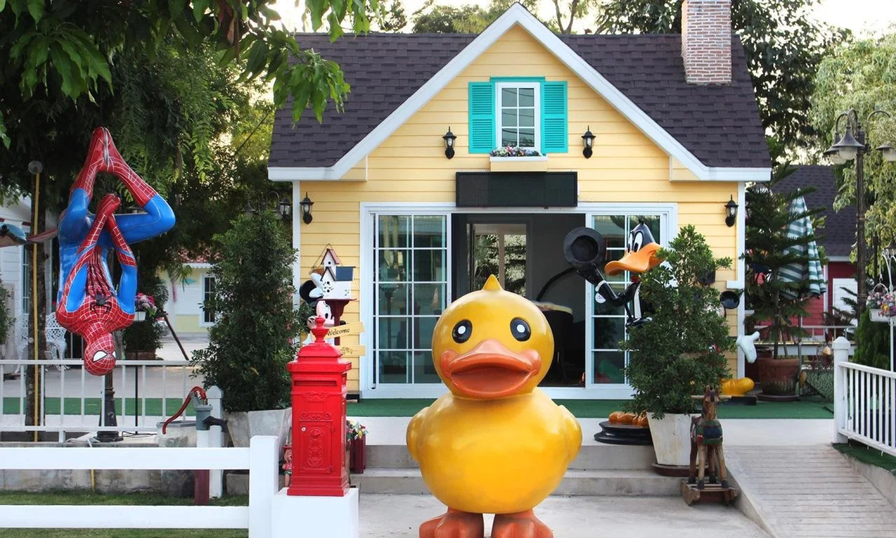 Tomangoh Vintage Resort