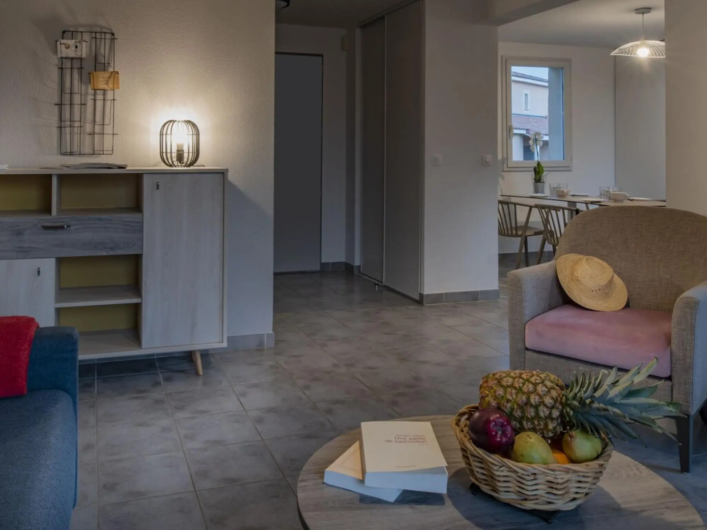 Holiday home in Mediterranean style with air con and bubble bath