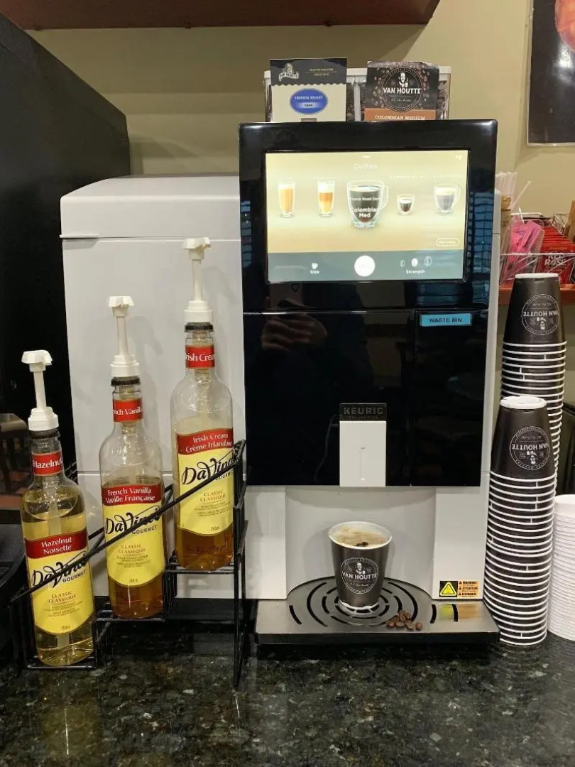 Foxwood Inn & Suites