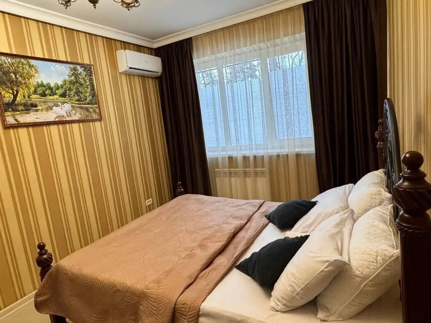 Апартаменты на улице Шортанова 17