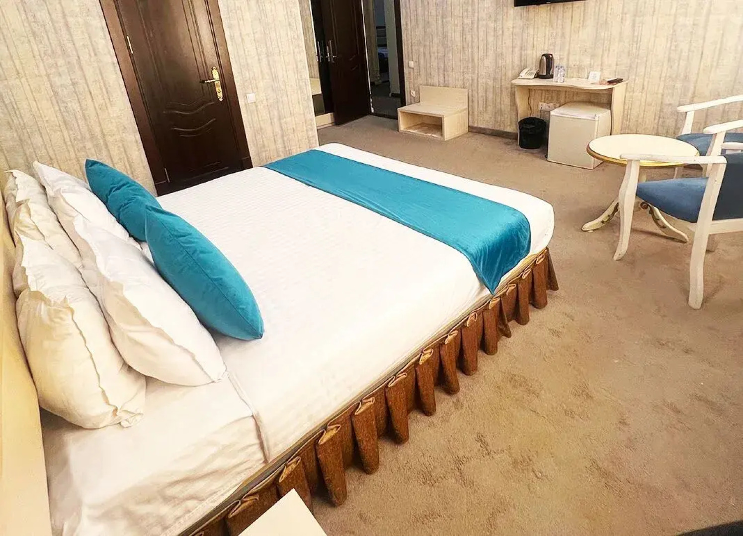 Globus Hotel Tashkent