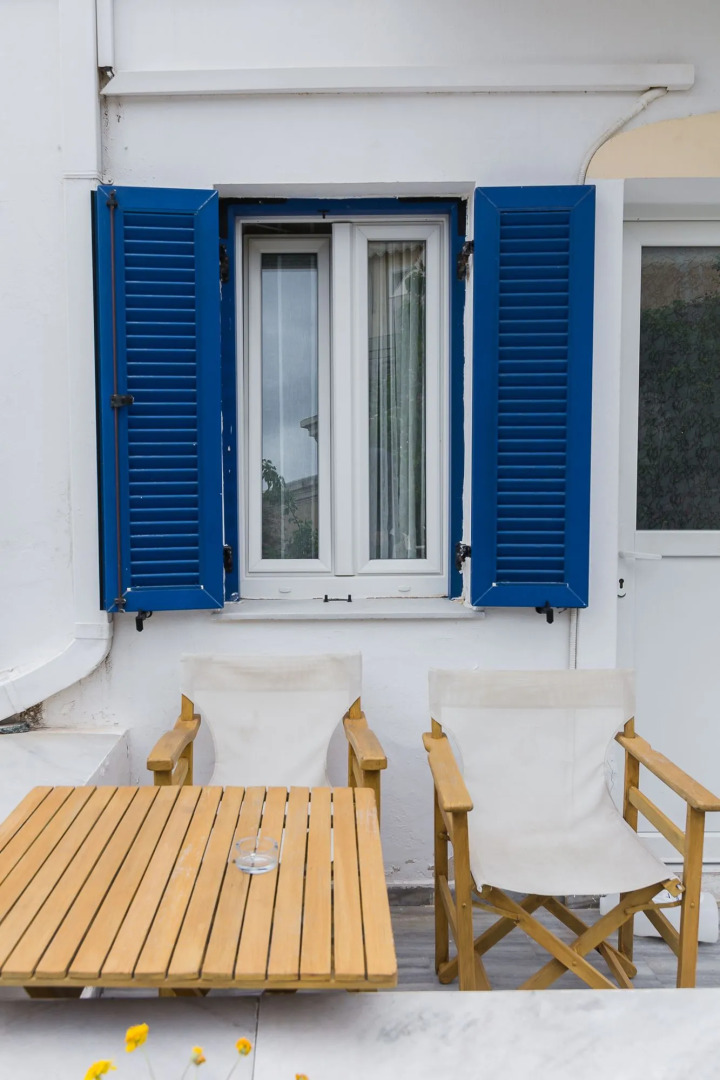 Captain Manolis Hotel