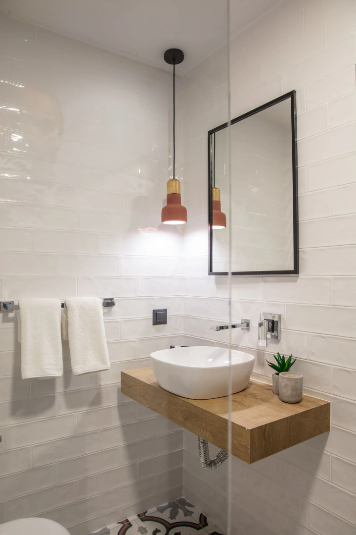 Reverence Hotel