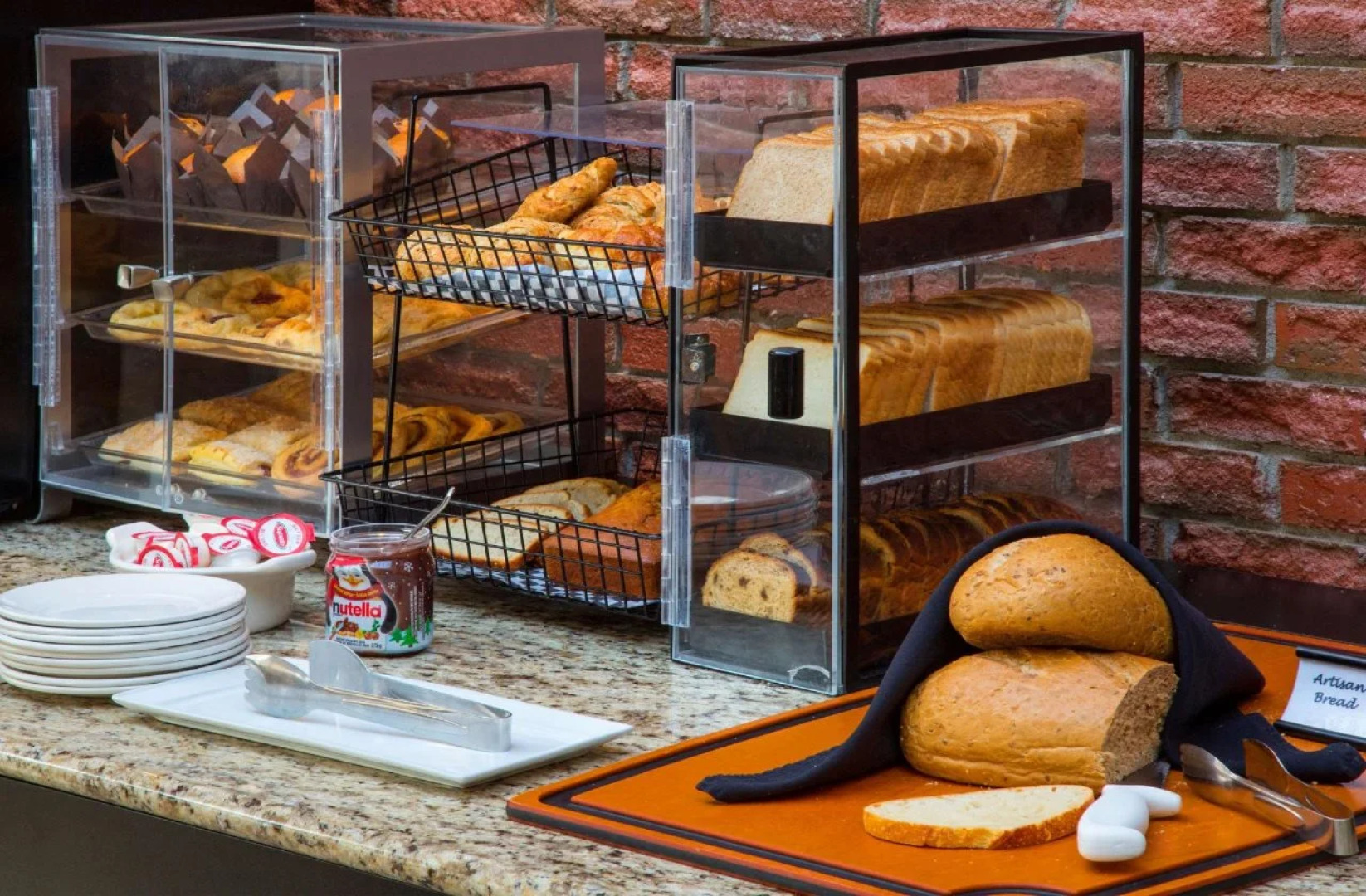 Jasper Inn & Suites by INNhotels