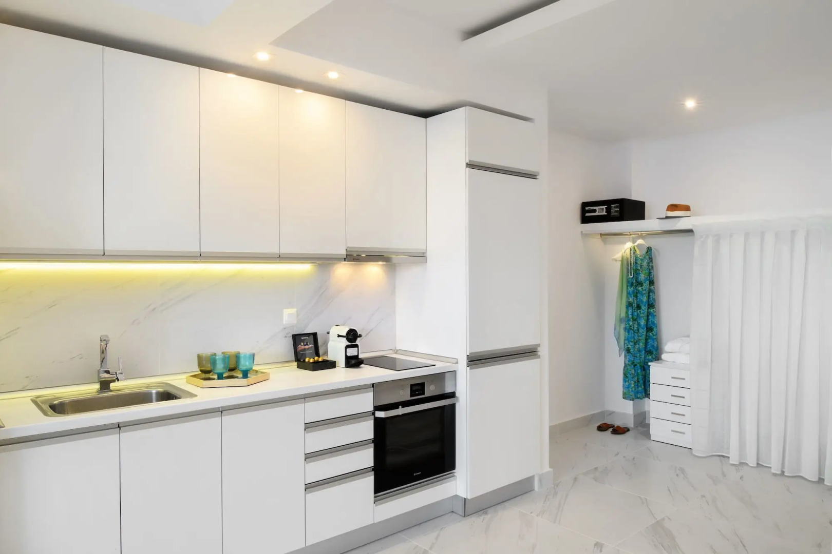 Villa D'Oro - Luxury Villas & Suites