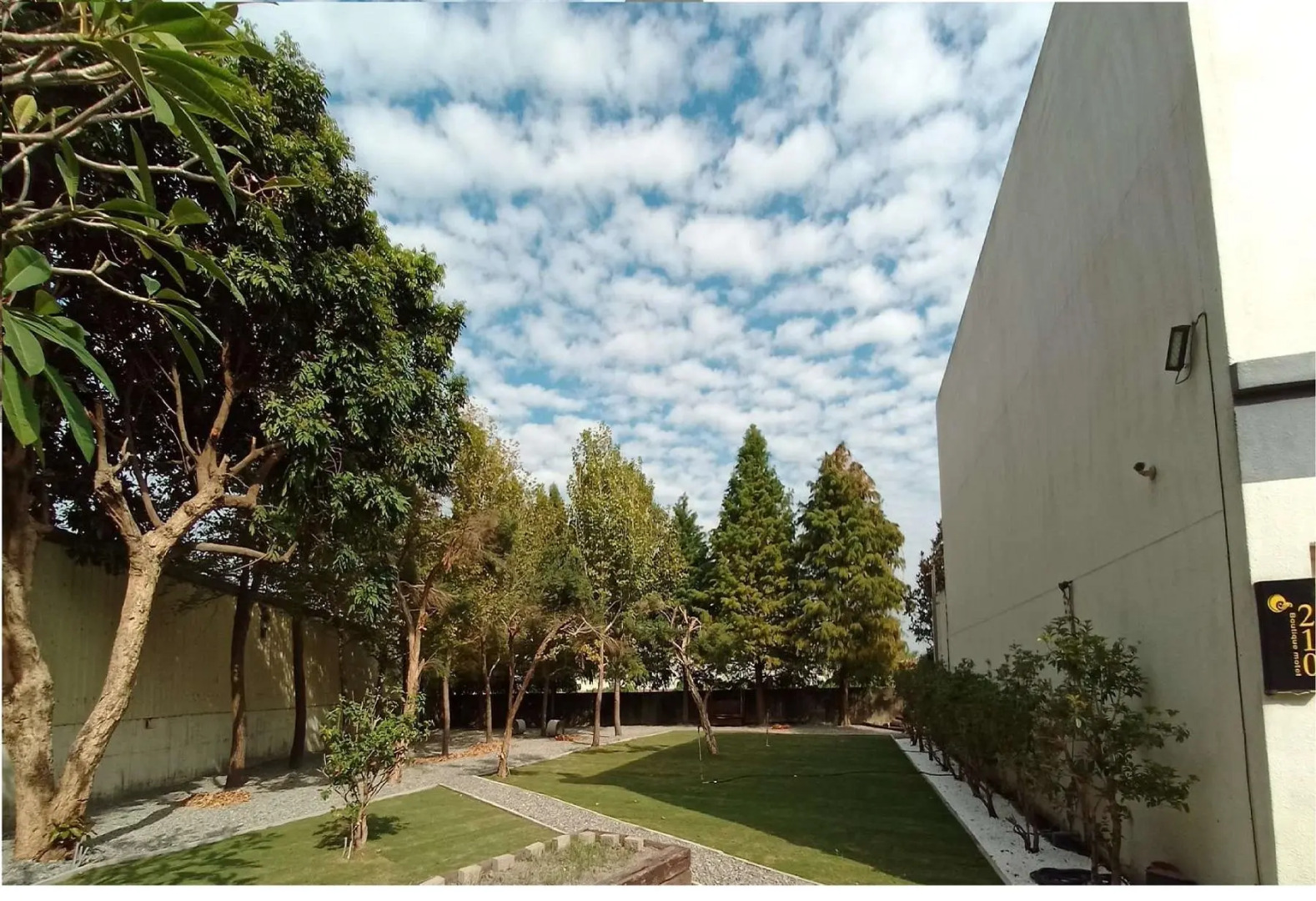 Moon-inn Boutique motel