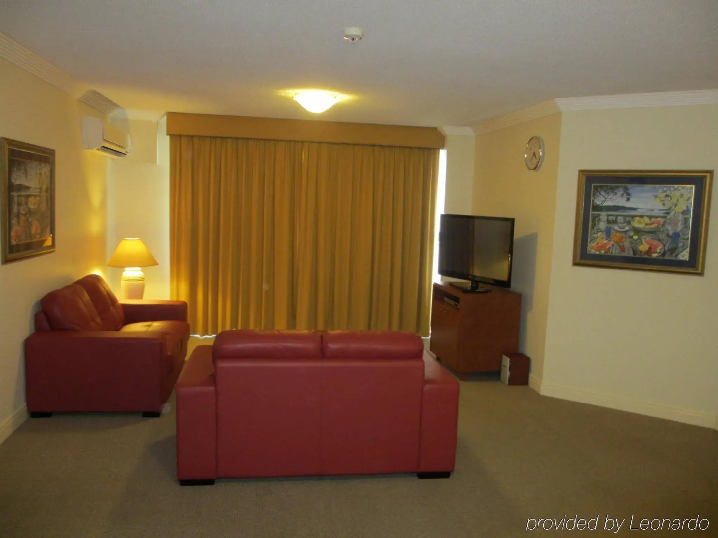 Springwood Tower Apartment Hotel
