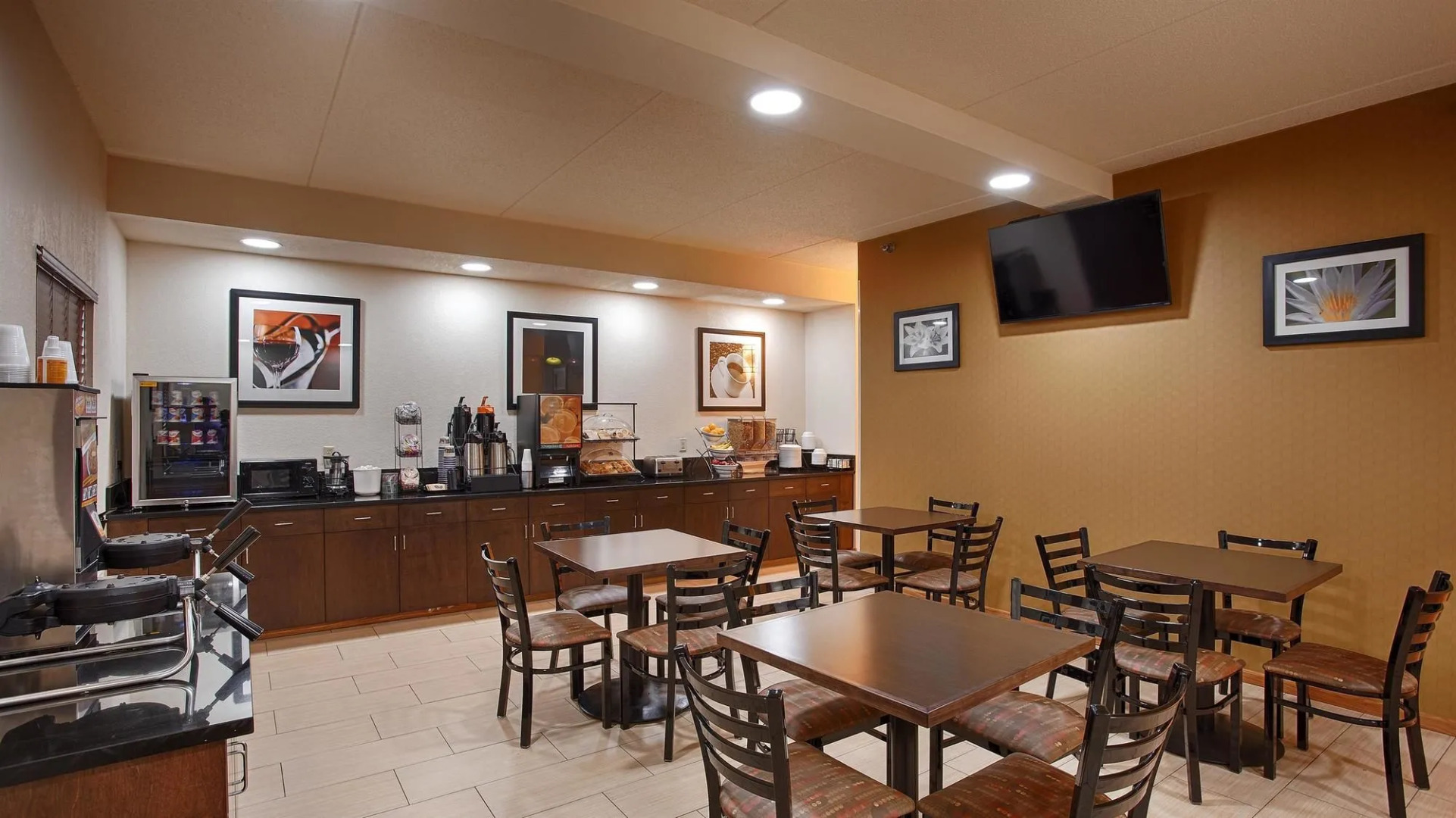 Days Inn by Wyndham Indiana PA Near IUP