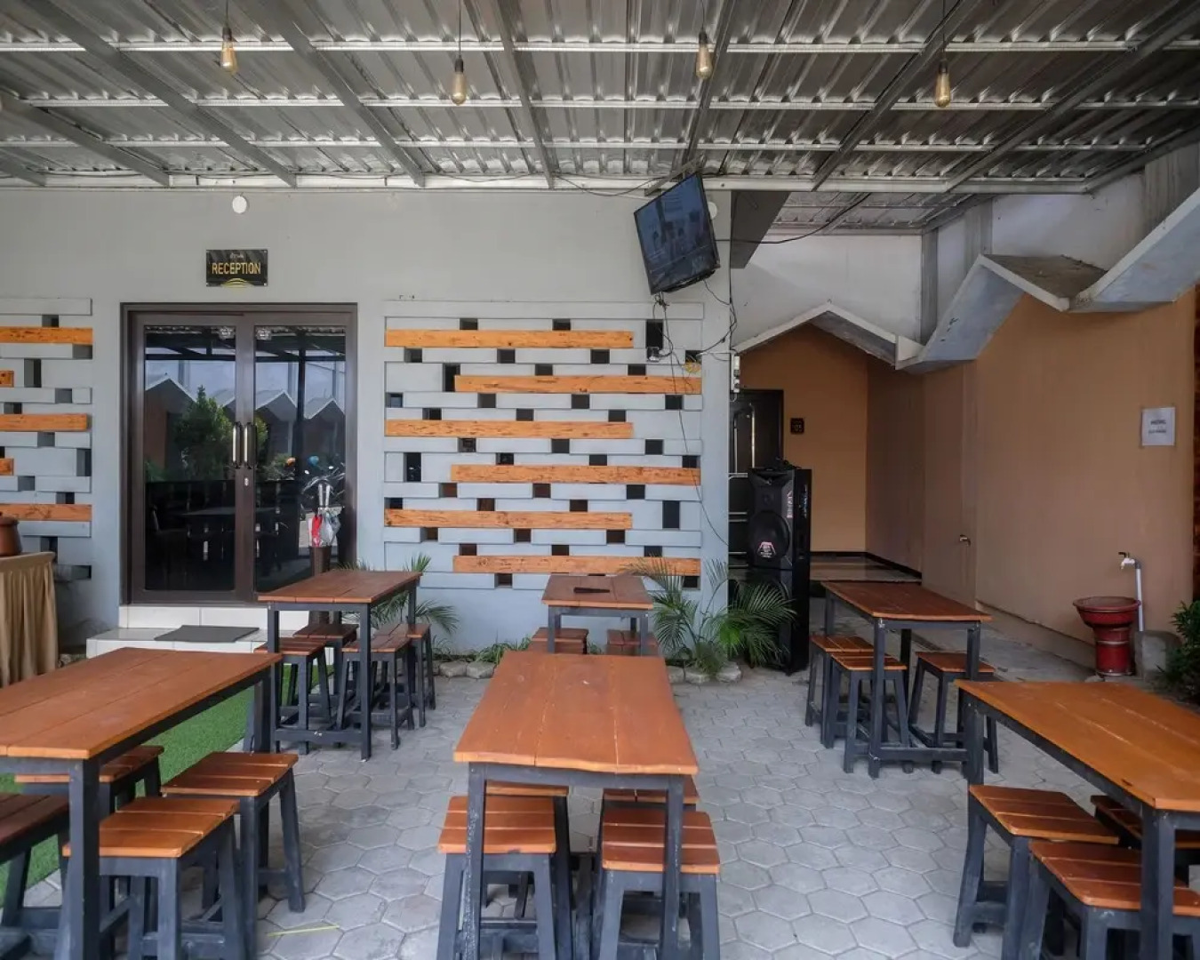 Urbanview Hotel LTefa Pemalang