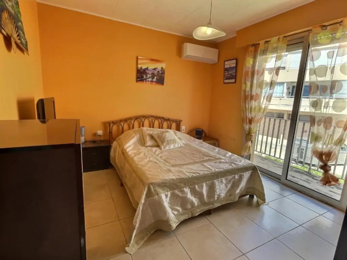 Apartment on the sand with sea view in Valras-Plage for 5 people