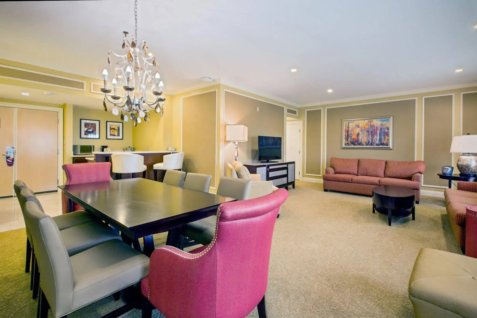 Crowne Plaza Providence-Warwick Airport by IHG