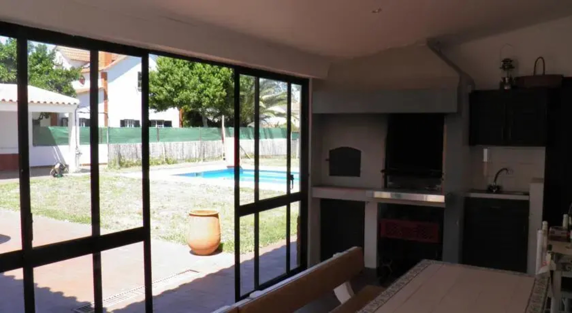 Moradia com Piscina - Almada