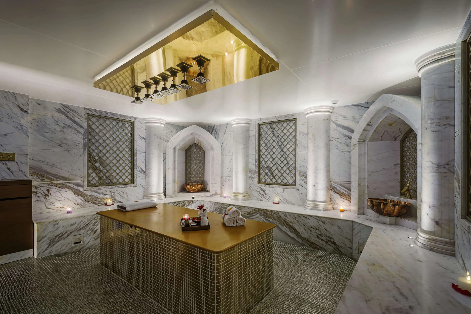 Radisson Blu Hotel & Suites GRT Chennai