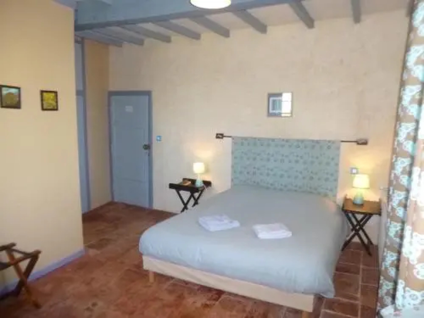 Au Mas Des Calmettes