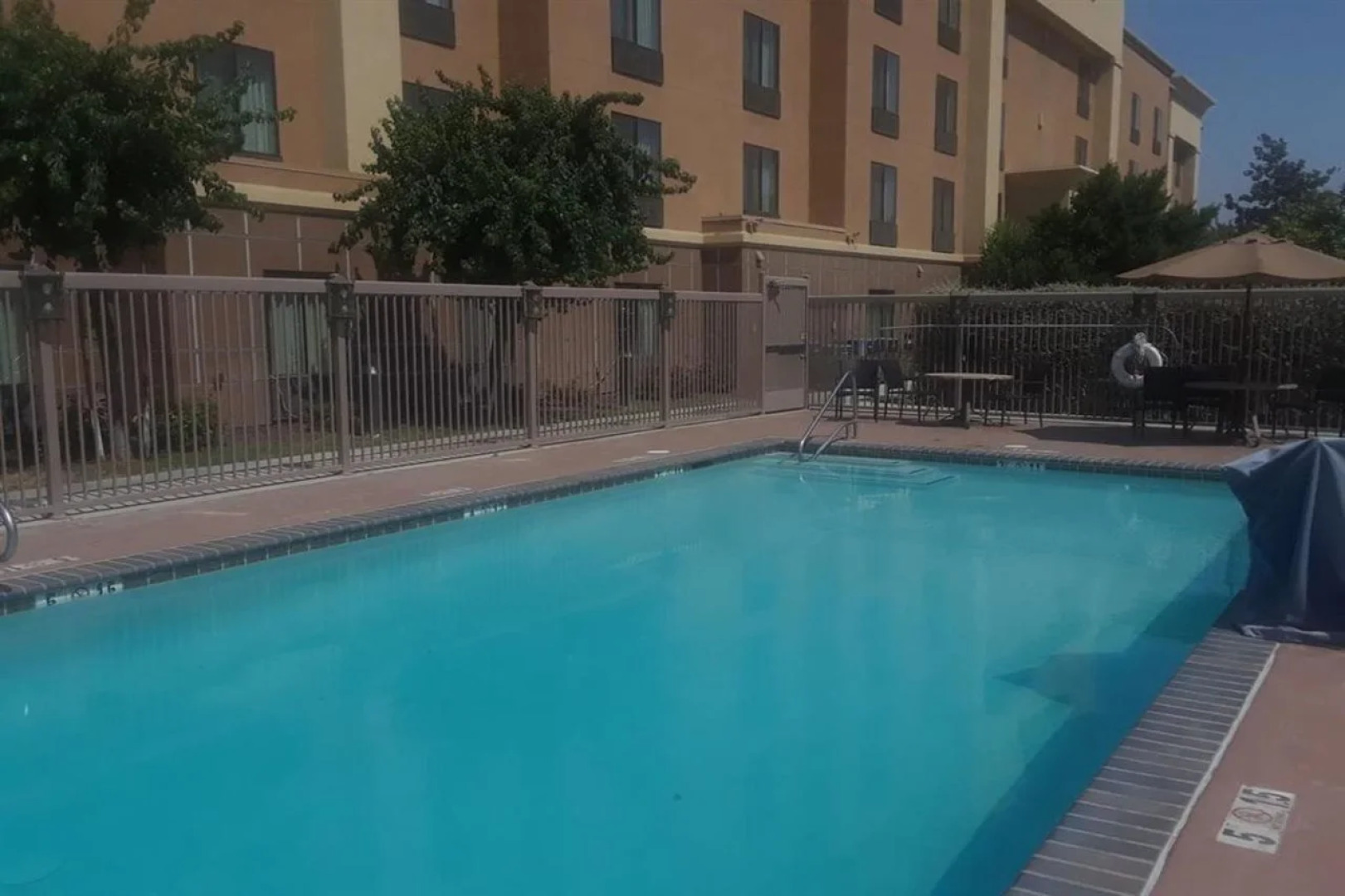 Hampton Inn & Suites Bakersfield/Hwy 58, CA